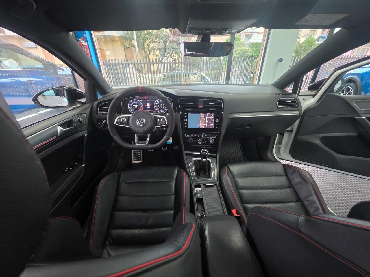 Volkswagen Golf 7.5 2.0 TSI 230CV GTI 7,5 MANUALE TETTO