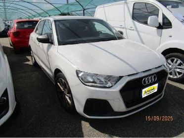 AUDI A1 SPB 25 TFSI Identity Black