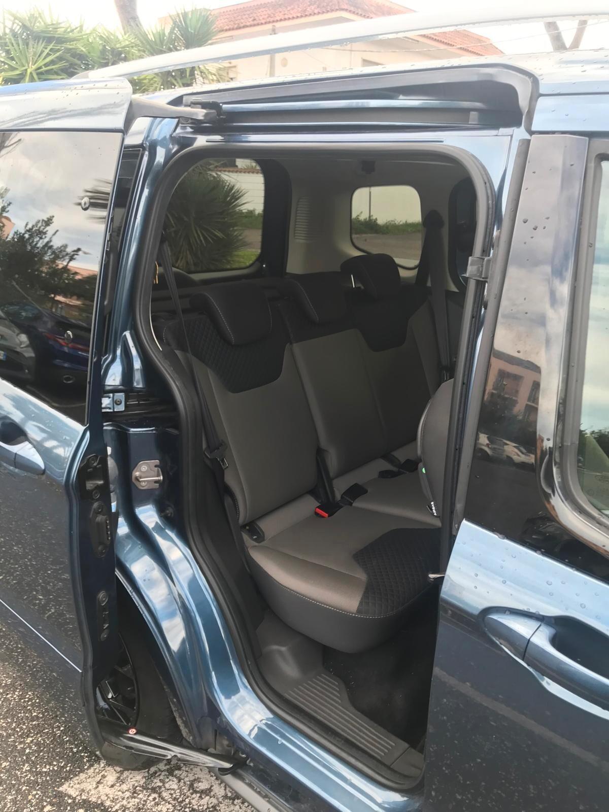 Ford Tourneo Courier 1.5 tdci 75cv plus