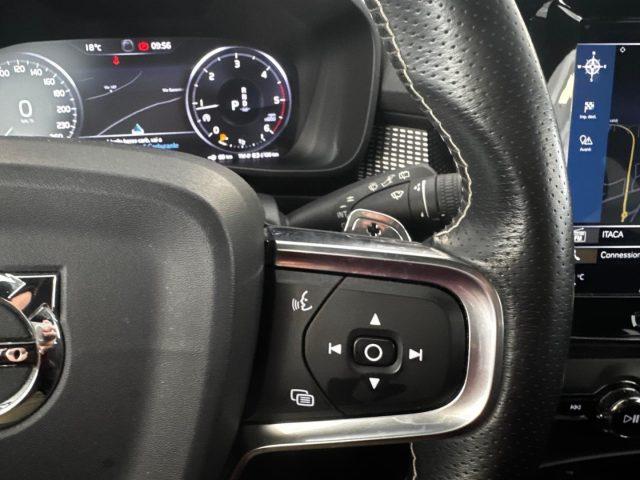 VOLVO XC40 2.0 D3 150 CV Geartronic R-design