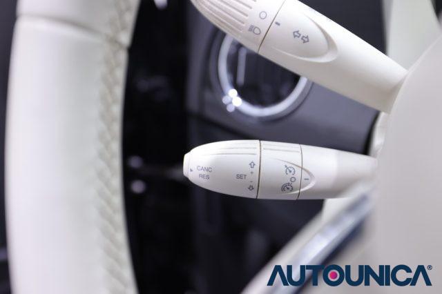 FIAT 500 1.0 HYBRID DOLCEVITA TETTO PANORAMA FARI LED