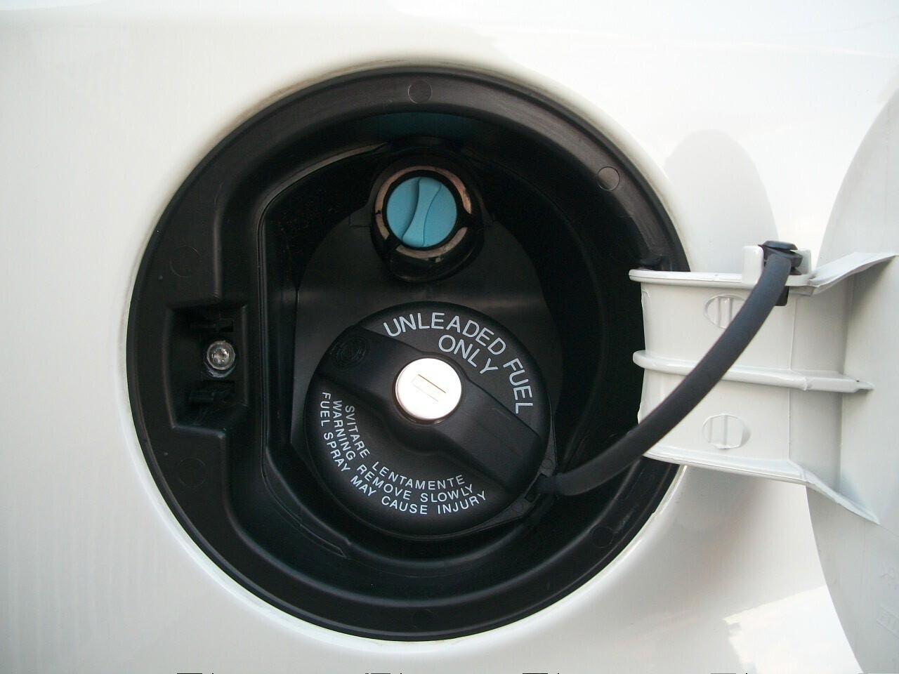 PUNTO 1400 Benz/GPL 5p AUTOCARRO 4posti N1