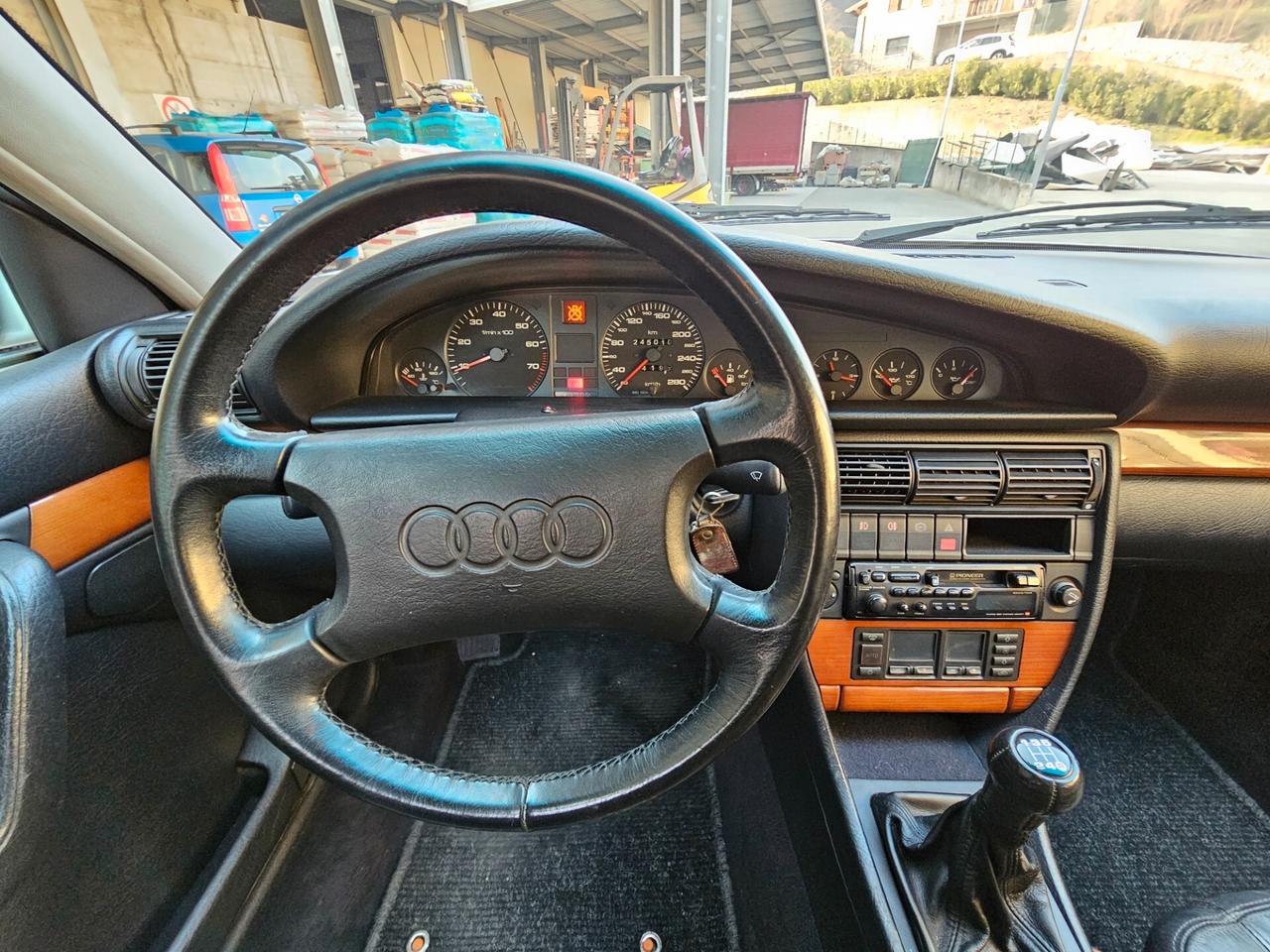 Audi 100 2.8 E V6 cat quattro