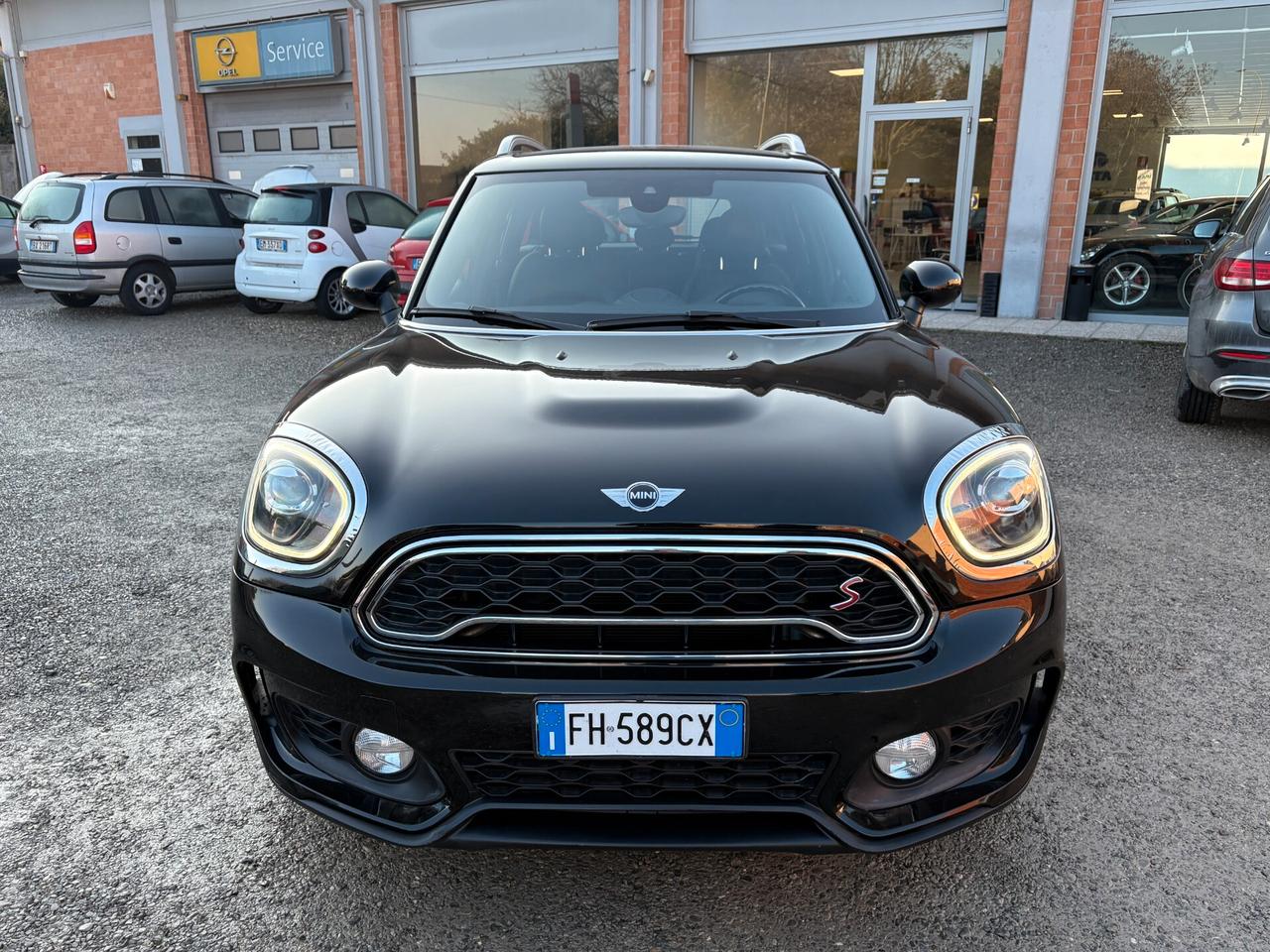 Mini Countryman 2.0 SD Hype Automatica-Unico Prop