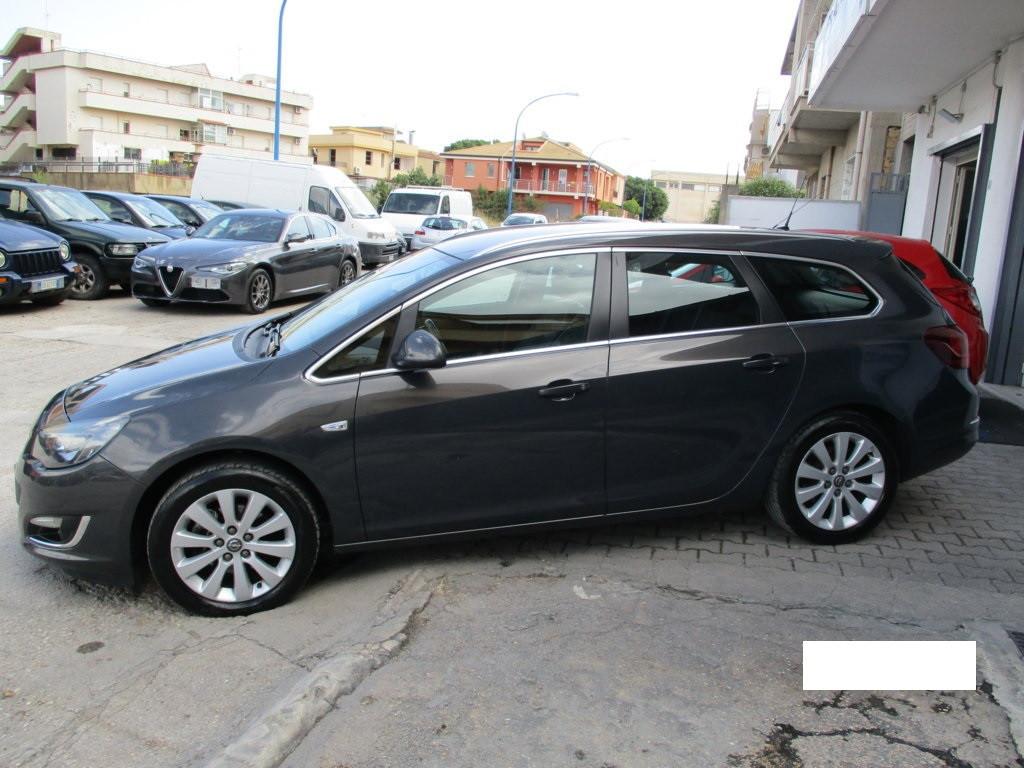 Opel Astra Sports Tourer 1.7 cdti Cosmo 130cv