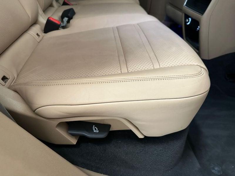 Porsche Cayenne Cayenne 3.0 V6 E-Hybrid Platinum Edition