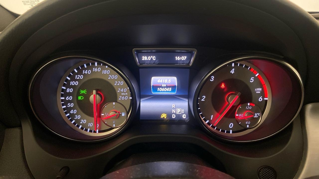 Mercedes-benz GLA 220 d Automatic Premium 106 mila km