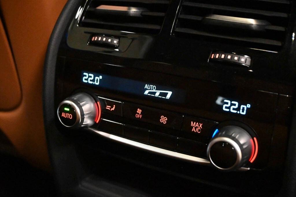 BMW Serie 5(G30/31/F90) 520d 48V xDrive Touring...