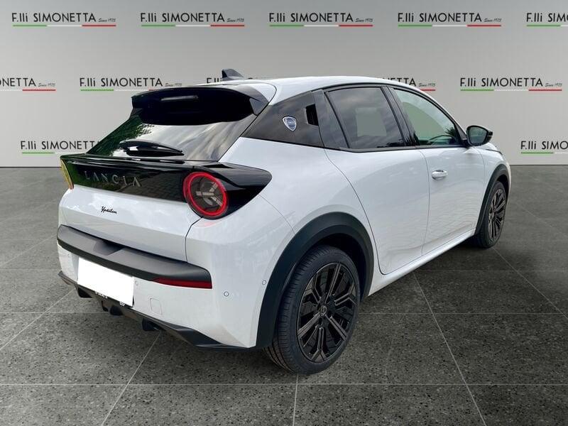 Lancia Ypsilon 1.2 mhev HF Line 110cv e-dct - AZIENDALE