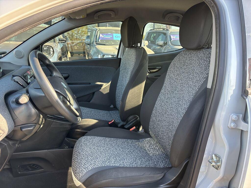 Lancia Ypsilon 5 Porte 1.2 Elefantino