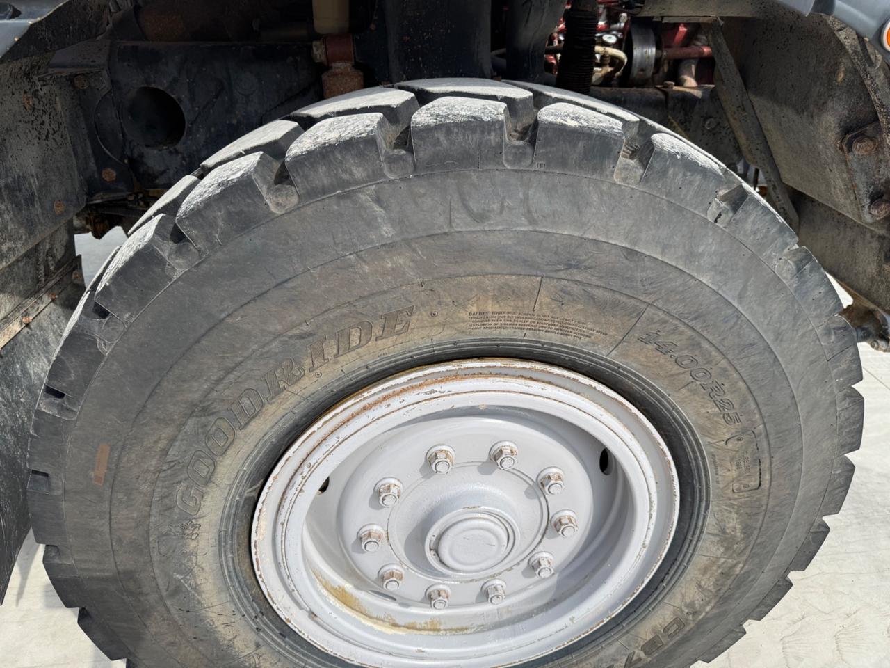 PERLINI 131-33 dumper 6x4 con sponda idraulica