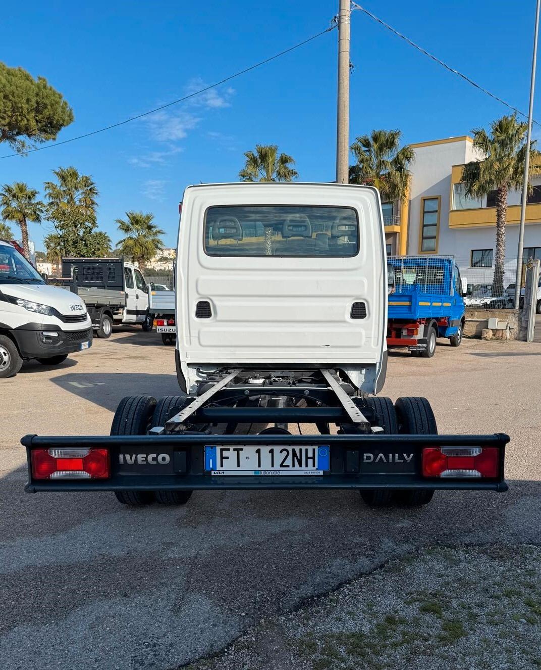 Iveco Daily 35C14 2.3 - Chassy