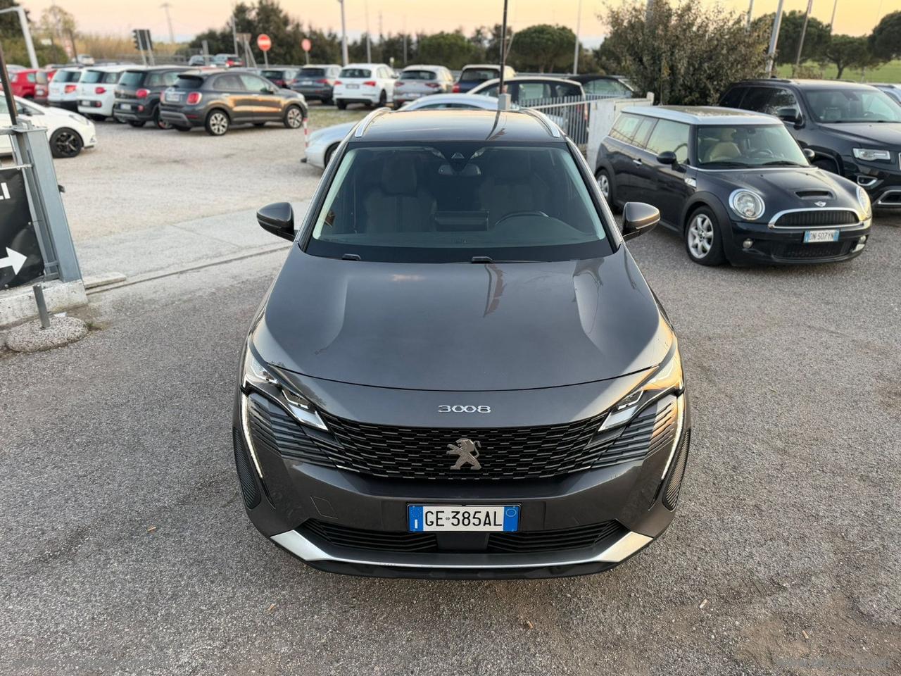 PEUGEOT 3008 BlueHDi 130 S&S Allure