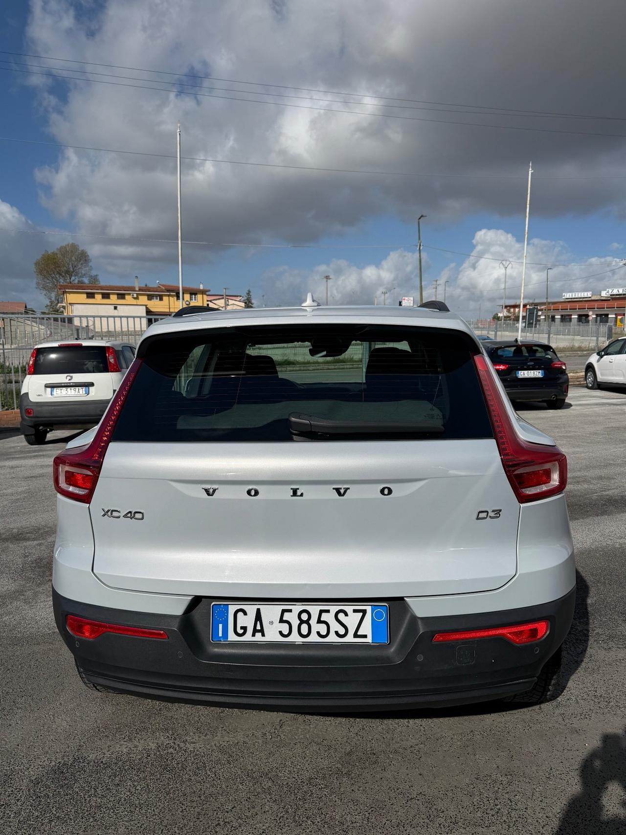 Volvo XC40 D3 AWD Momentum Core