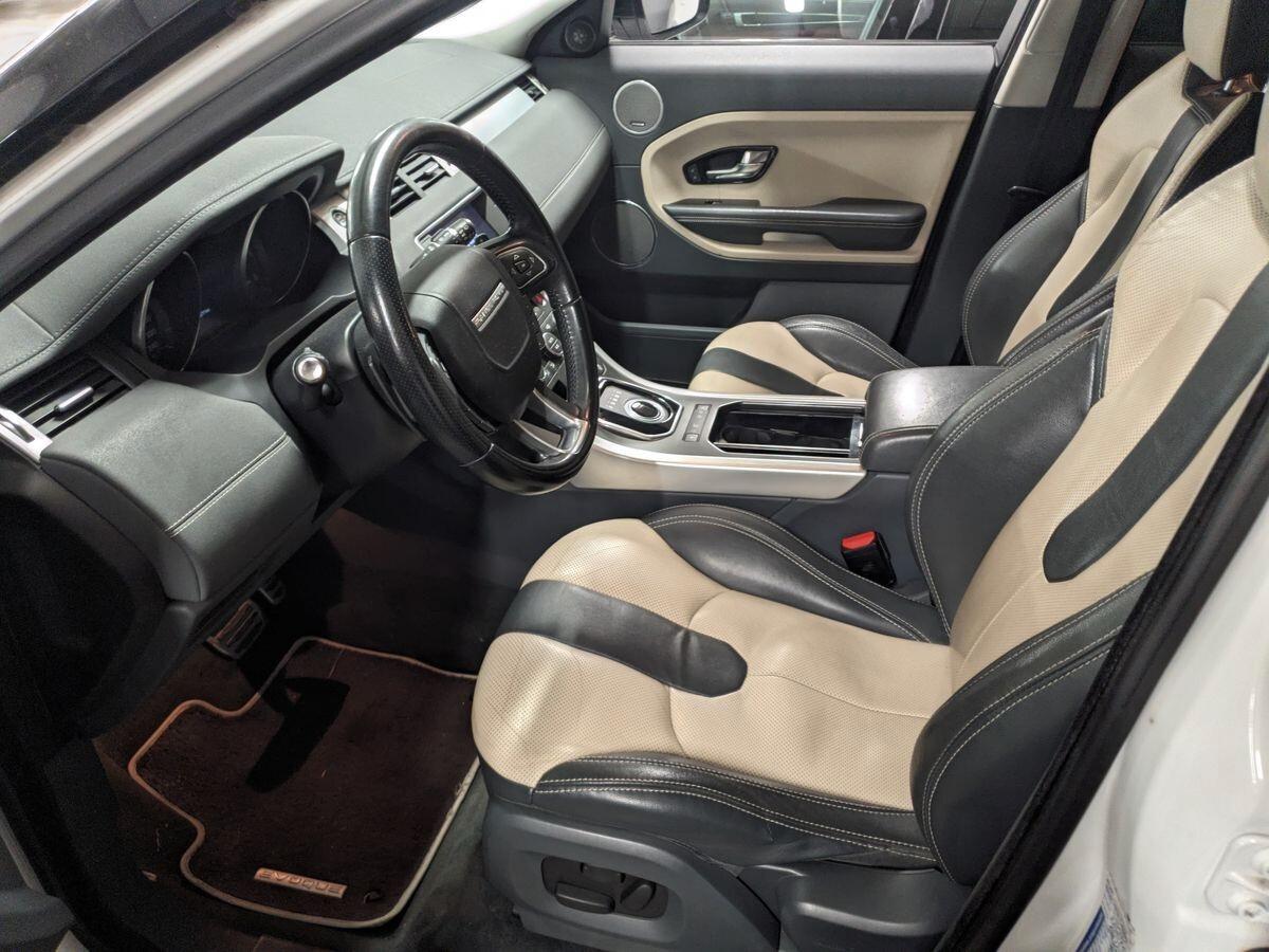 Land Rover Range Evoque 2.2 TD4 5p. Dynamic