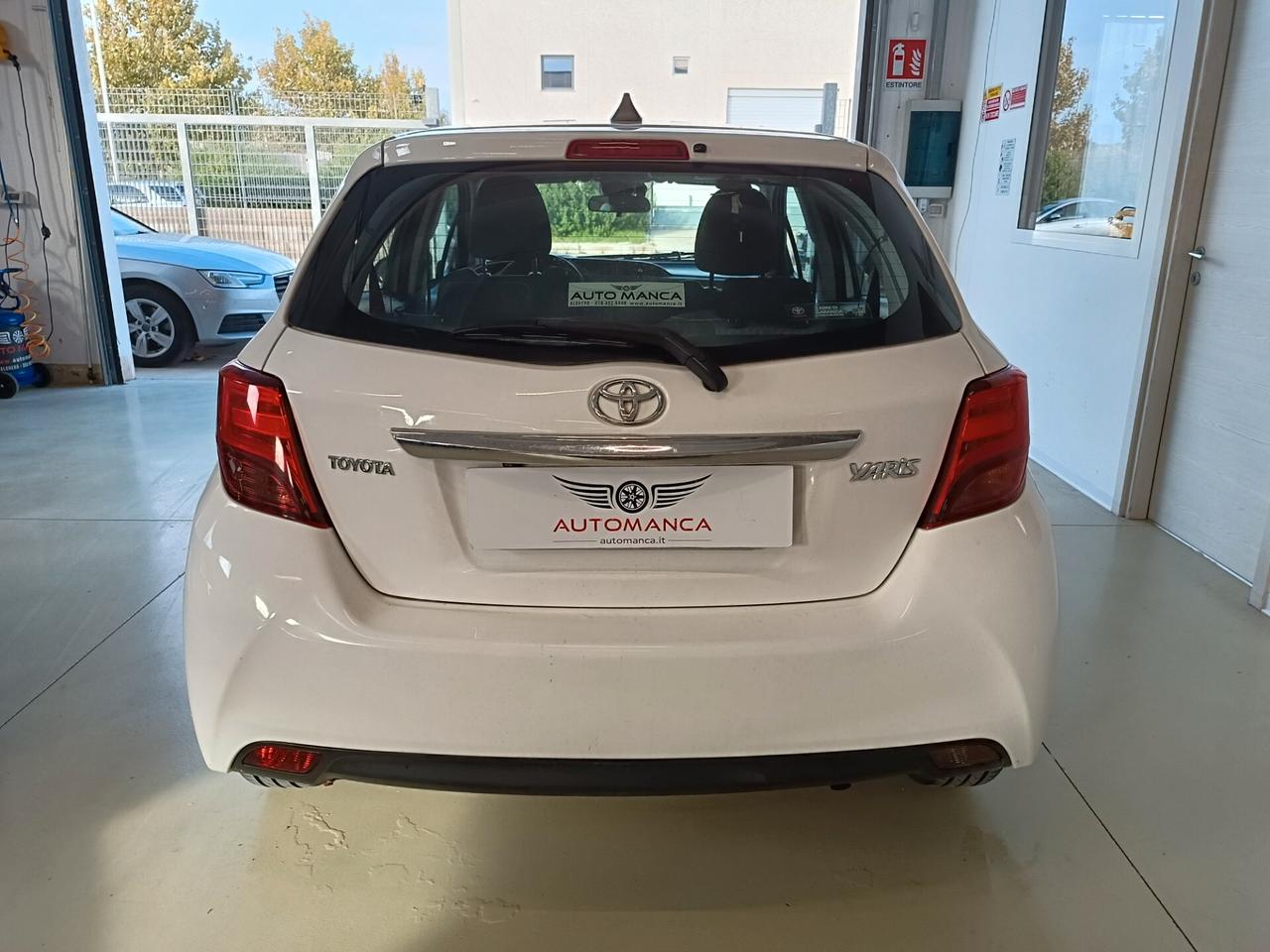 Toyota Yaris 1.0 5 porte
