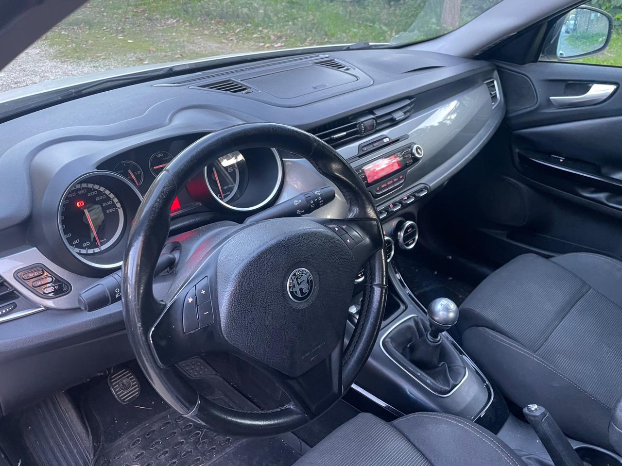 Alfa Romeo Giulietta 1.6 JTDm-2 105 CV Distinctive