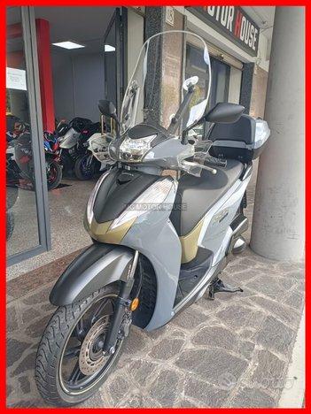 HONDA SH 300 -FINANZIABILE - GARANZIA -PERMUTE e.4