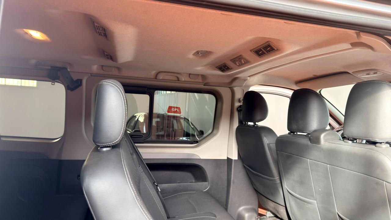 Opel Vivaro 29 1.6 BiTurbo S&S EcoFLEX PC-TN Combi