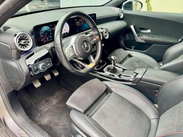 Mercedes-Benz A 160 d Premium