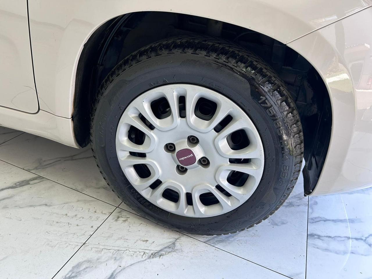 Fiat Panda 1.2 Benzina 69 cv-GARANTITA-2014