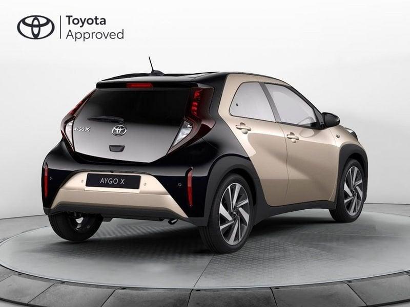 Toyota Aygo X 1.0B (72 CV) Lounge S-CVT