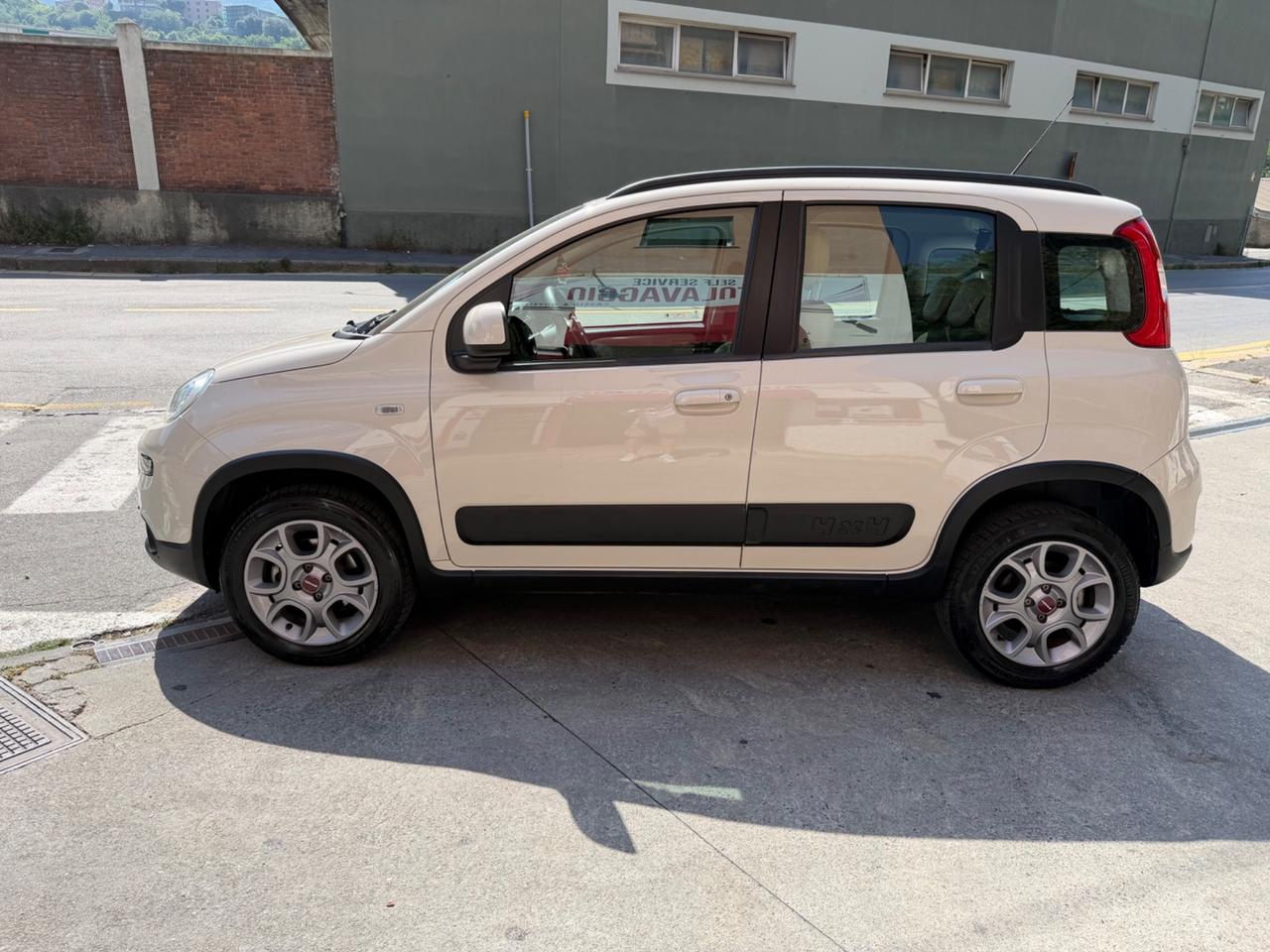 Fiat Panda 1.3 MJT 4X4 NEOPATENTATI KM 60 MILA !!!