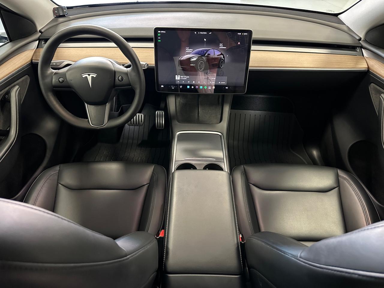Tesla Model Y AWD Performance