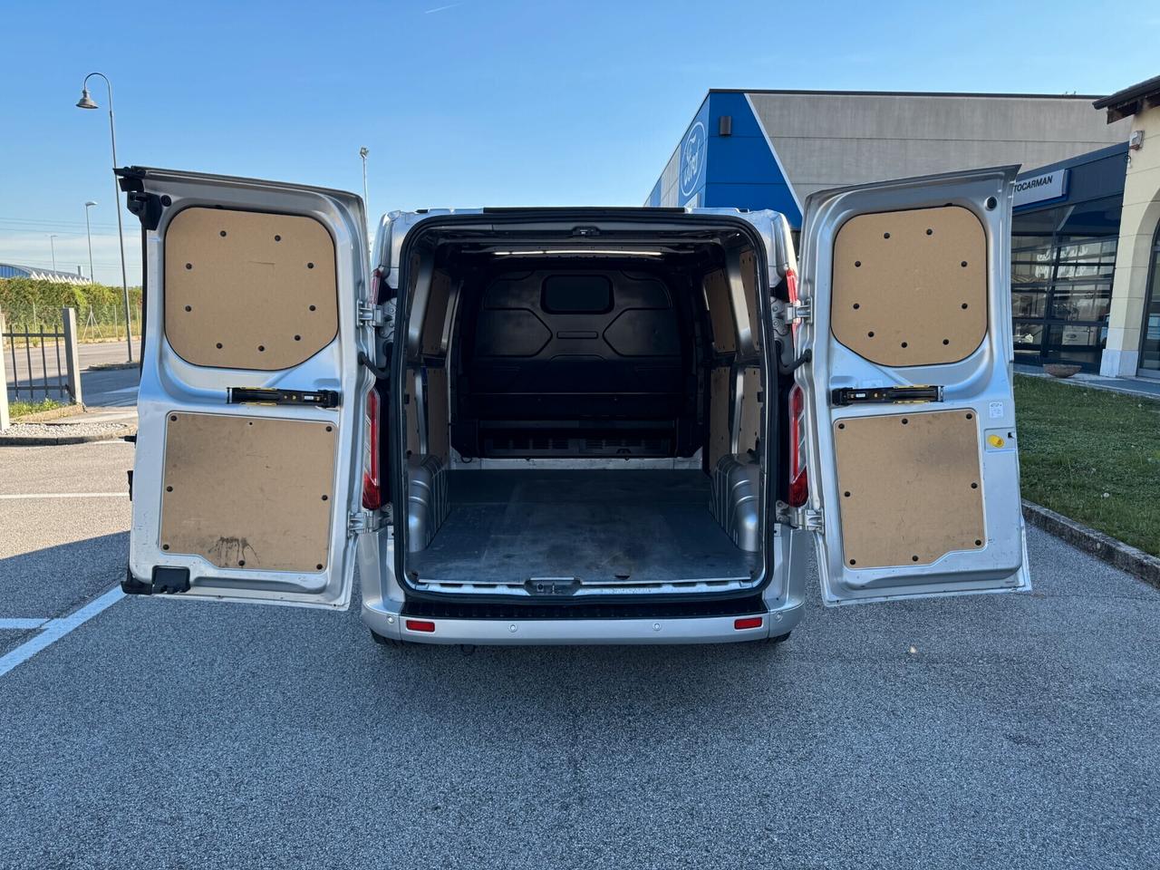 Ford Transit Custom Van Sport 2.0TDCi 185CV Autom. L1H1