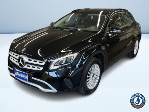 Mercedes-Benz GLA 200 200 d Business auto