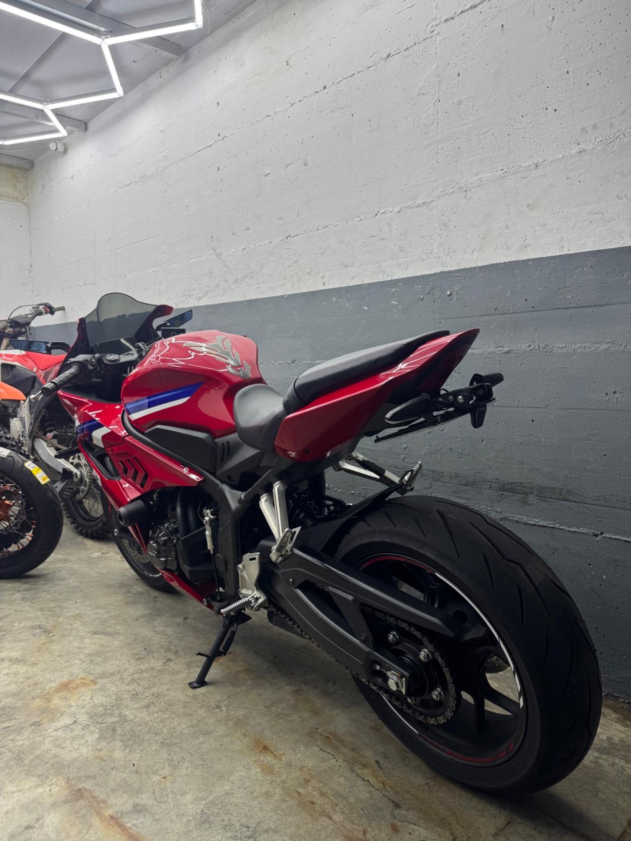 Honda CBR 650 R e clutch