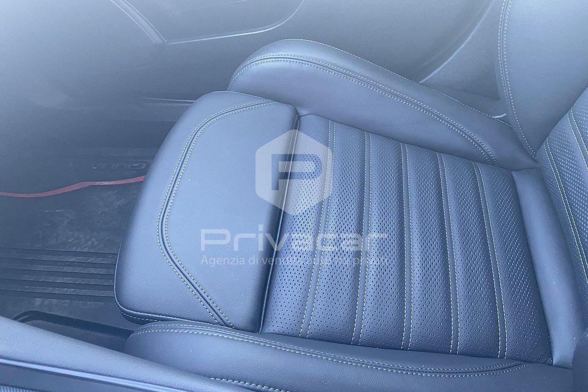 ALFA ROMEO Giulia 2.2 Turbodiesel 210 CV AT8 AWD Q4 Veloce