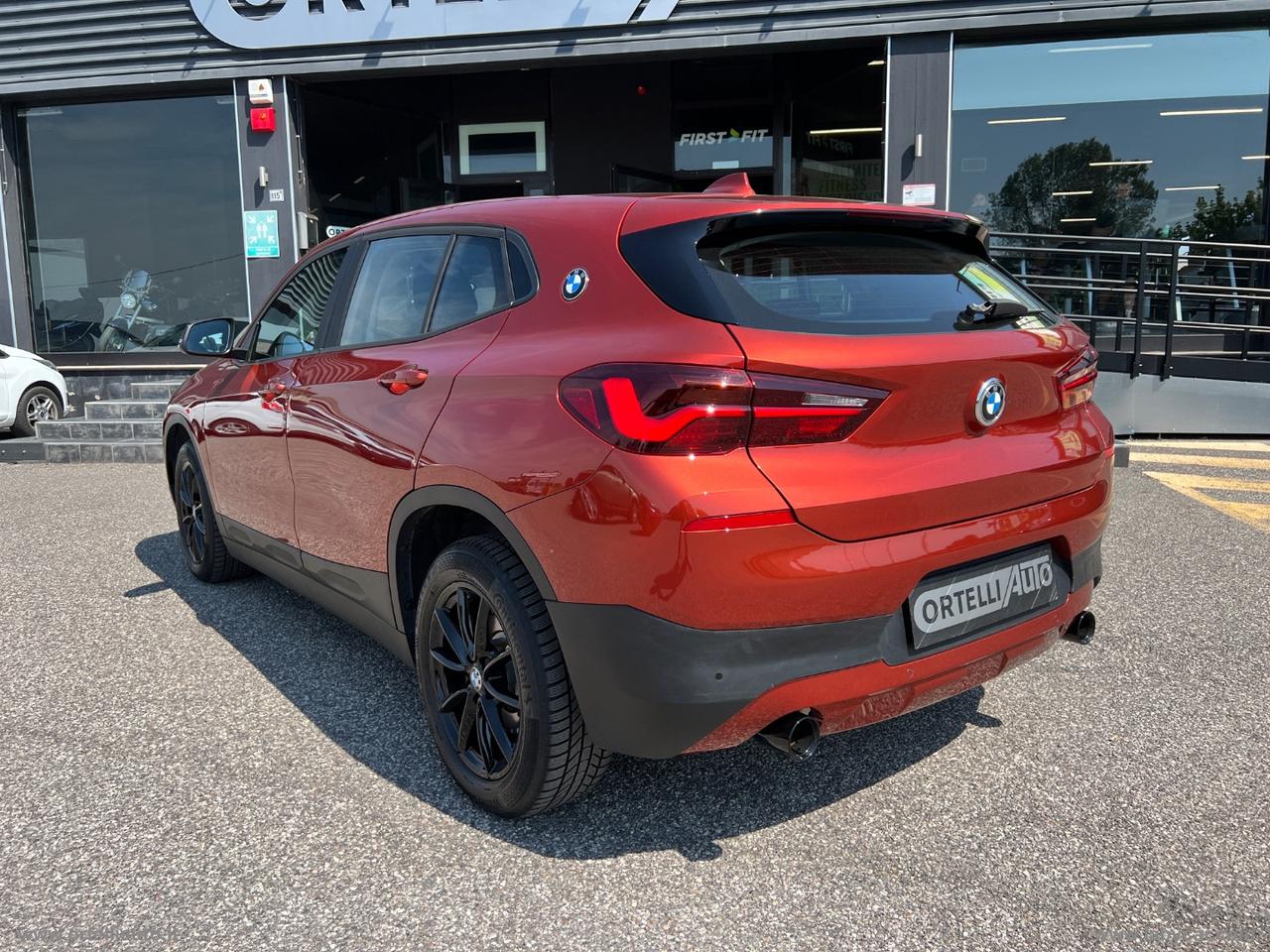 BMW X2 xDrive18d Business-X