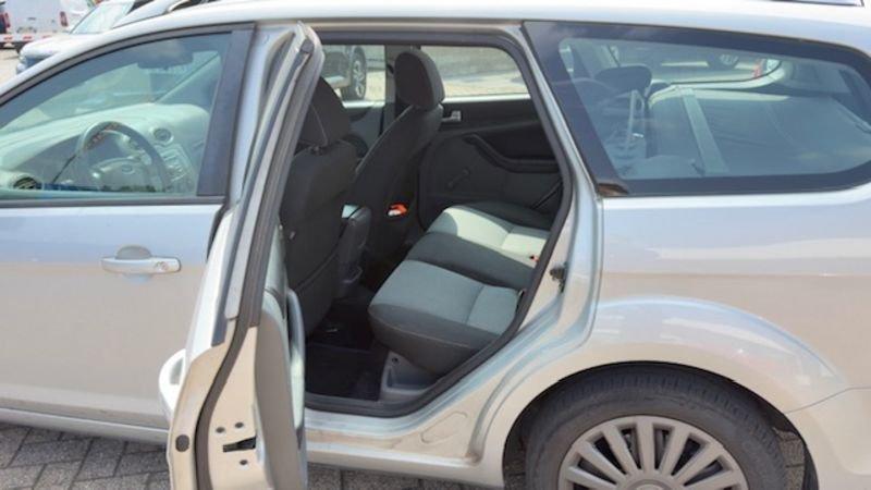 Ford Focus II 2008 SW Style Wagon 1.6 tdci Titanium 90cv