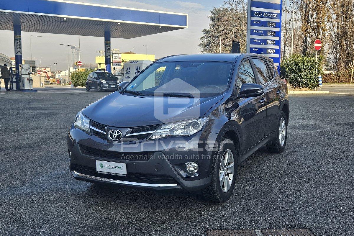 TOYOTA RAV4 2.0 D-4D 2WD Active