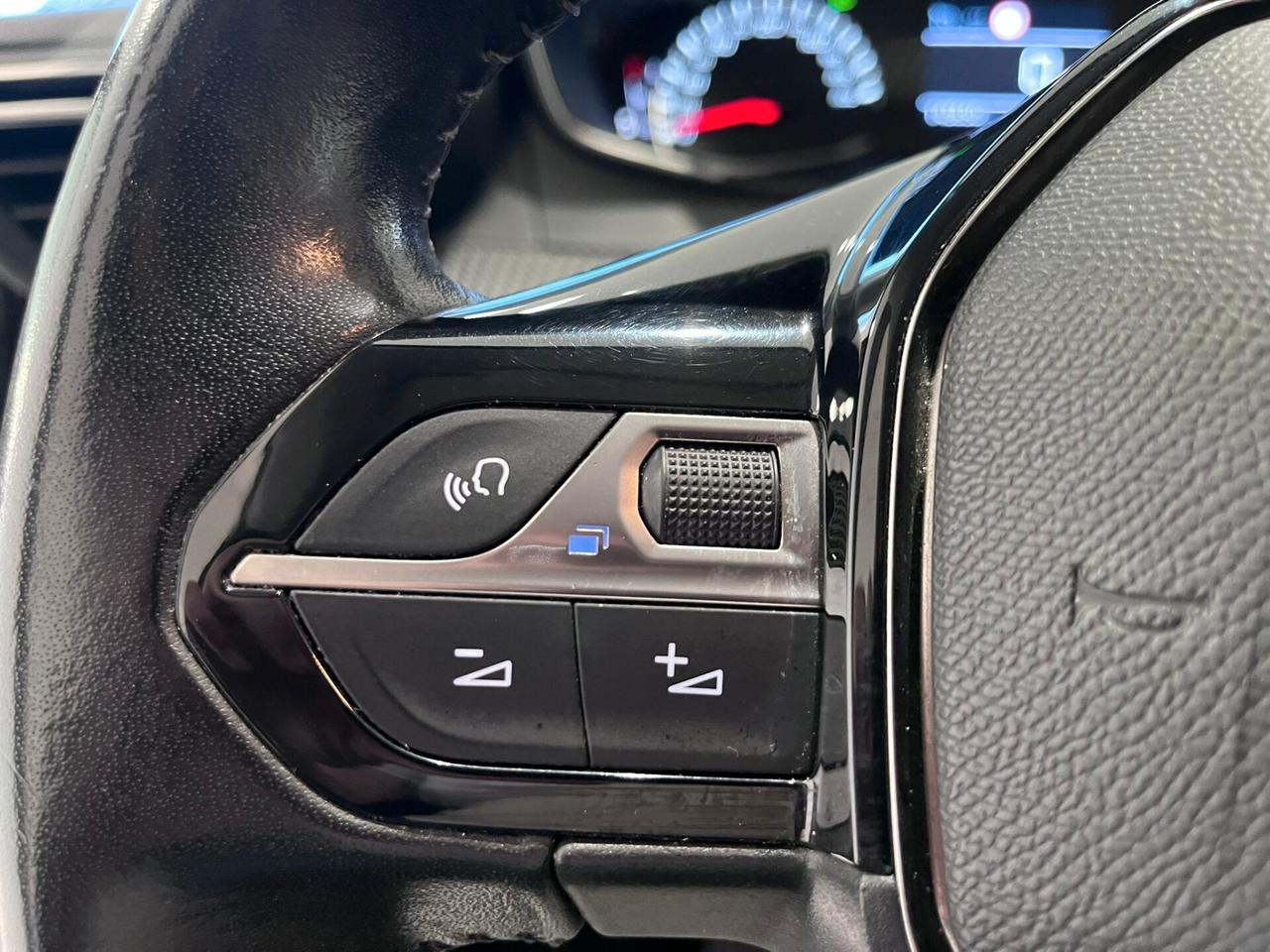 Peugeot 208 1.5 100 CV Allure Navi Pack 2020
