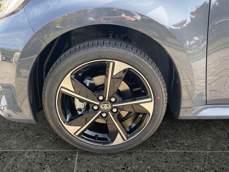 Toyota Yaris 1.5h 130 Premium - NUOVO