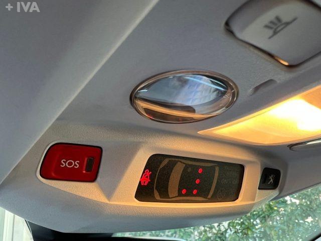 PEUGEOT 3008 BlueHDi 120 S&S EAT6