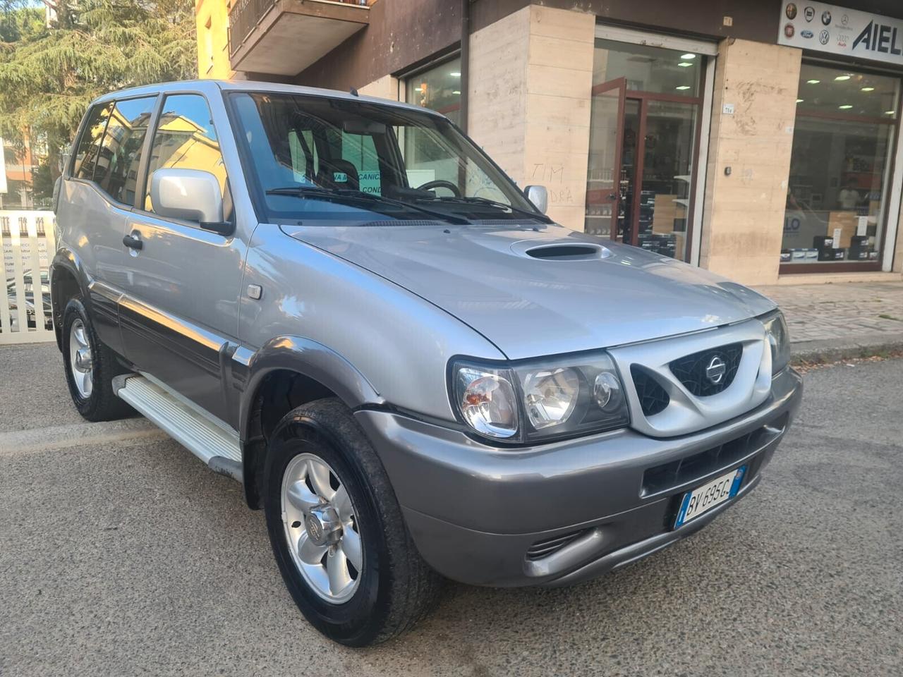 Nissan Terrano 2 2.7 TDi 4WD Diesel