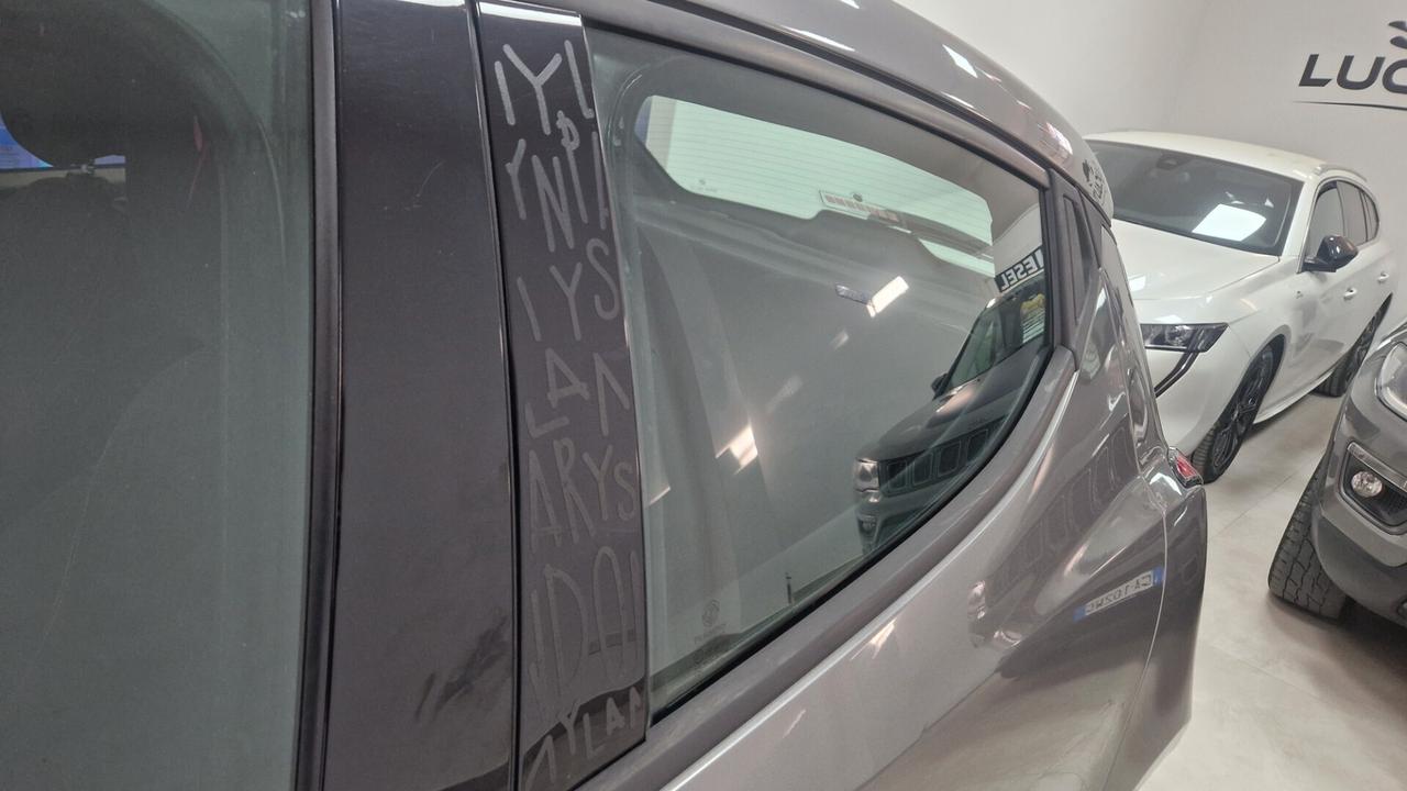 Lancia Ypsilon 1.3 MJT bicolor
