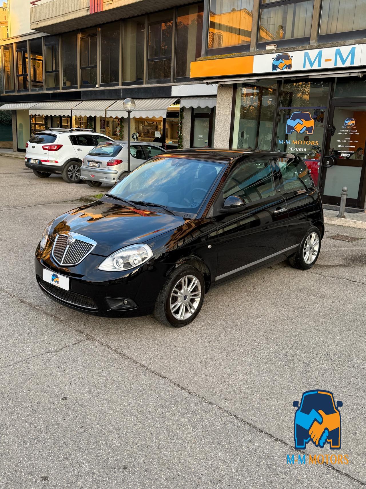 Lancia Ypsilon 3 Porte Ypsilon 1.2 8v Unyca