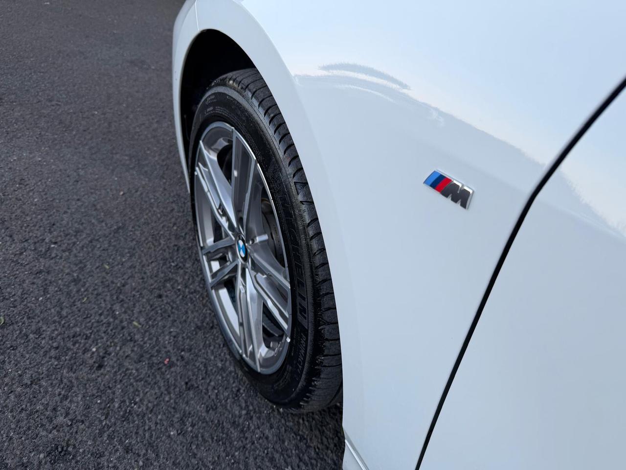 Bmw 118 118d 5p. Msport