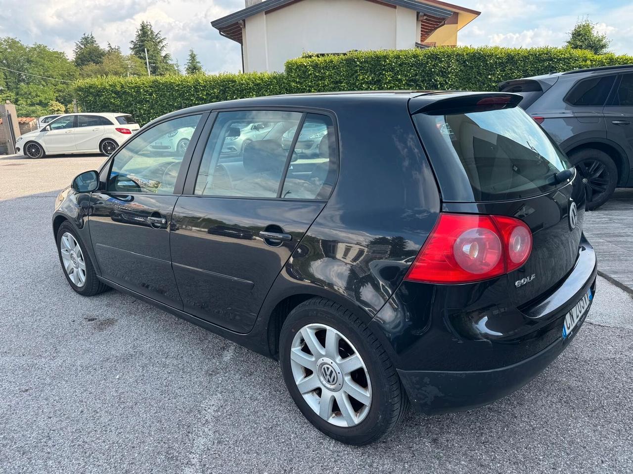 Volkswagen Golf 1.6 16V FSI 5p. Comfortline