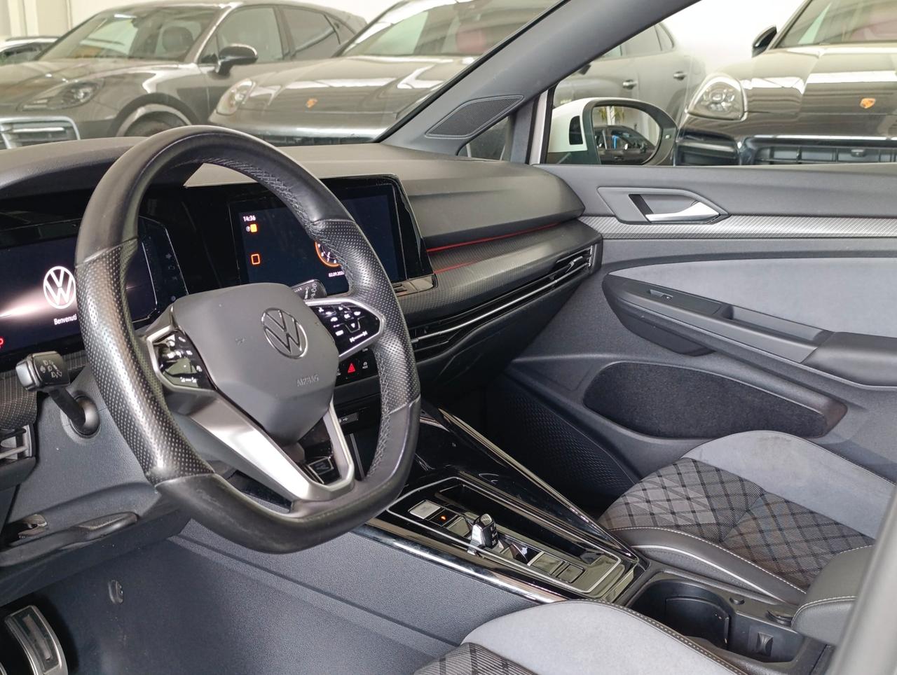 Volkswagen Golf 1.5 etsi evo R-Line 150cv dsg