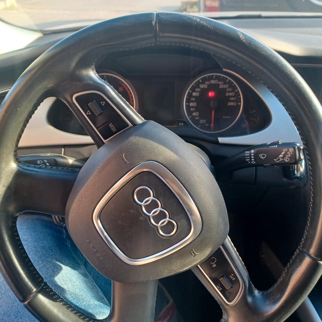 UNICO PRORIETARIO AUDI A4 2.O TDI GARANZIA 1 2MESI