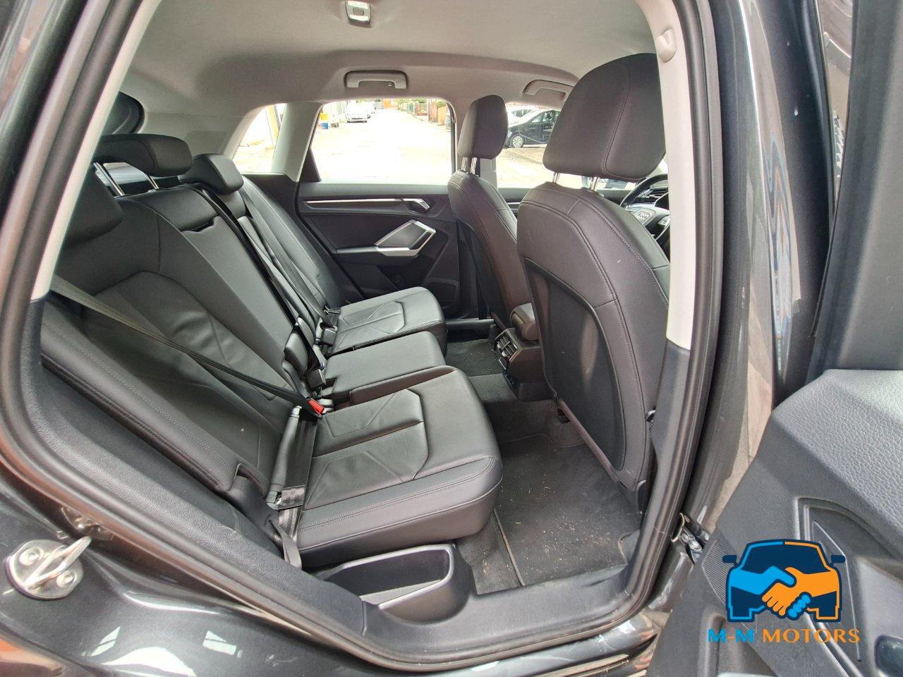 Audi Q3 40 2.0 tdi S line quattro 190cv unico proprietario
