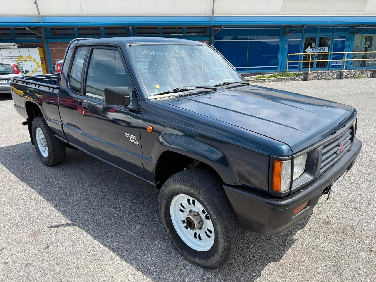 Mitsubishi L200