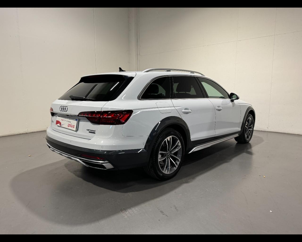 AUDI A4 ALLROAD 40 TDI QUATTRO S-TRONIC IDENTITY CONTRAST