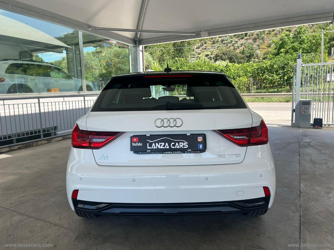 AUDI A1 SPB 25 TFSI Business