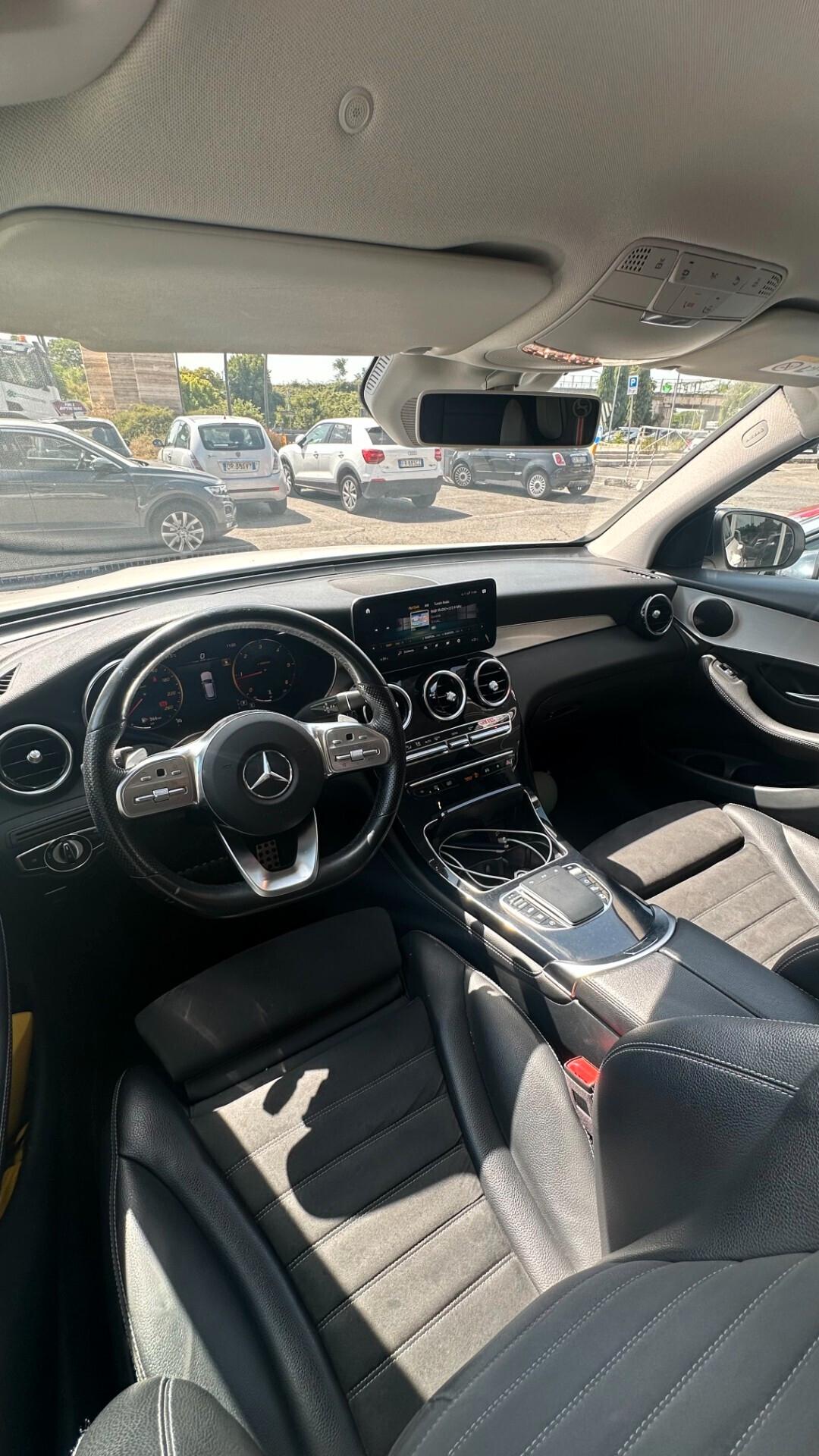 Mercedes-benz GLC 200 220 d 4Matic Premium Plus- Amg line